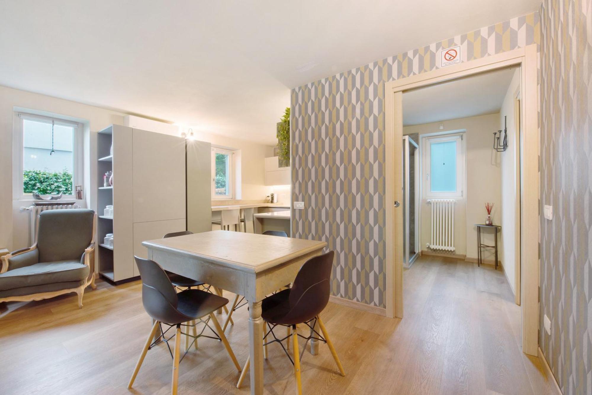 Aloha Lake Apartments Манделло-дель-Ларіо Екстер'єр фото